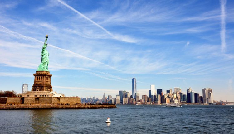 e2808babre-nueva-york-estatua-de-la-libertad-pese-a-cierre-de-gobierno